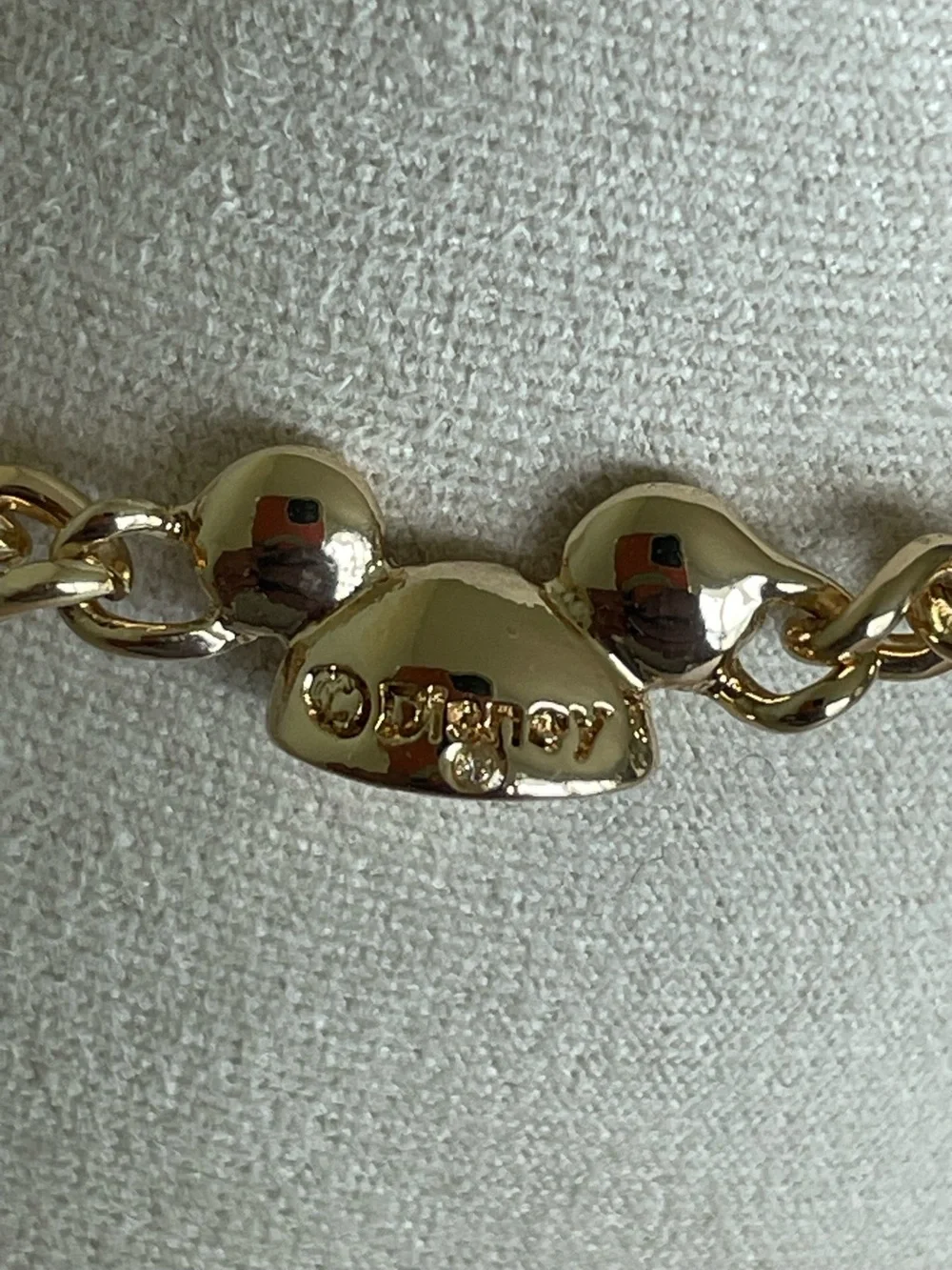 Disney Always Dreaming 🎀 Minnie & Mickey Gold tone Bracelet